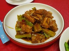 隔夜苦瓜烧排骨-小蓝鲸湖北菜(八一路店)