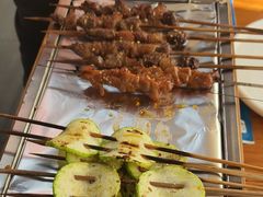 -喝丢一只鞋海鲜烧烤·海肠捞饭(文体街店)