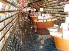 -钟书阁(珍园店)
