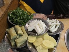 -月圆火锅(宁海东路二店)