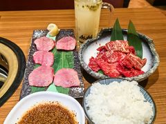 -炼火烤肉店
