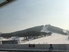 -庙香山滑雪场