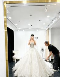 -予白婚纱礼服馆