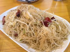 -老何太太鹤岗小串·团建聚餐(龙华店)