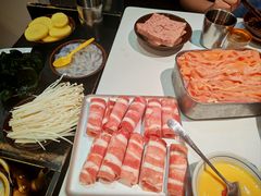-卤校长老火锅(杨家坪直营店)