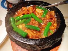 石锅杭椒牛蛙-桂满陇-十里风荷(合生汇店)