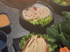 -湊湊火锅·茶憩(世博大道店)