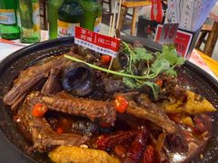-老闵田螺馆·南昌市井菜·特色小吃(总店)