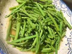 -蜗牛的家旅行主题云南菜餐厅.小酒馆(护国寺店)