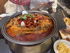 -辣尚瘾·烤鱼·新川菜(交大直营店)