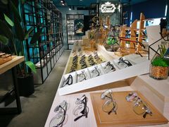 -Trend1881视光·蔡司视觉(领展广场店)