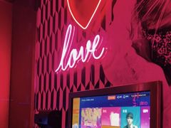-好乐迪(张扬路八佰伴店)