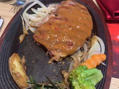 -海维克牛排馆HIGHWIC(右岸环宇坊店)
