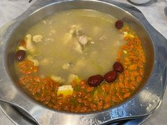 -光头药膳鸡(莱茵小镇店)