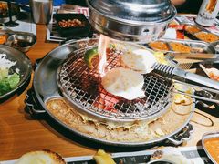 -青瓦炭韩潮烤肉(花园道店)