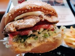 -The Habit Burger Grill 哈比特汉堡(复兴soho店)