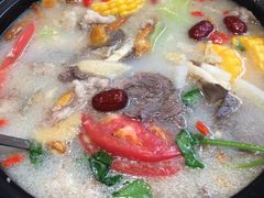 -九寨沟特色牦牛肉汤锅