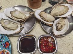 -蚝堡·生蚝海鲜烧烤物种起源•海肠捞饭(刘公岛店)