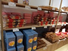 零售区-顶东面包花园·生日蛋糕(世博店)