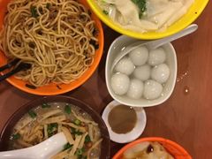 小吃十二件-龙抄手(春熙路总店)
