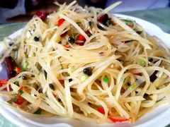 韭菜花土豆丝-朱家花园食府(顺城王府井店)