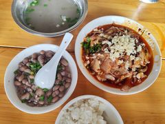 -赵姐猪耳朵饭店