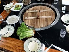 -三里屯土灶炖公鸡地锅鸡(江东店)