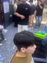 -藤野造型专业烫染接发