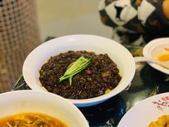 -桃园中华料理炸酱面(燕儿岛路店)