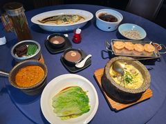 -维园悦谱·海派家常菜(乌鲁木齐南路店)