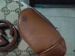 -京伟修鞋洗鞋奢侈品皮具护理店