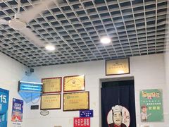 -覃肥叔桂林米粉(粮道街店)