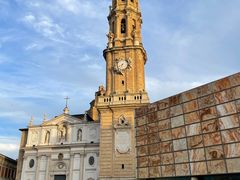 -皮拉尔圣母圣殿主教座堂