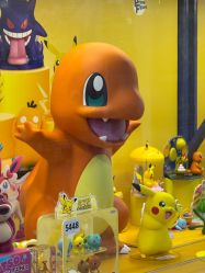 -逝水玩具折扣店