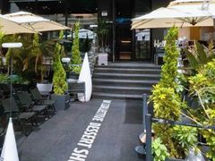 -W COLLECTIVE  DESSERT SHOP