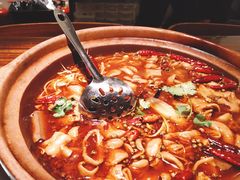 肥肠牛蛙砂锅-马头巷·食景园(苏州总店)