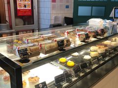 面包甜点陈列柜-牛角村(大族广场店)