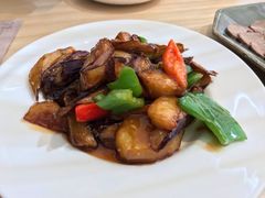 -关东小磨东北菜(上海长风大悦城店)