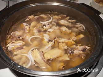自从海南回来，孩子就喜欢上椰子鸡火锅，隔三差五吃一次