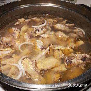 自从海南回来，孩子就喜欢上椰子鸡火锅，隔三差五吃一次