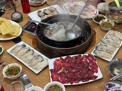 -濠轩阁特色生蚝火锅(水湾路店)