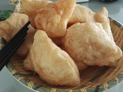 包尔萨克-伊宁伊香酥油奶茶馆