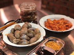 -马路牙子烧烤音乐酒馆(望京店)