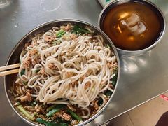 -正宗杨记普洱酸醋米线(总店)