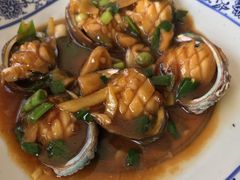 -鑫悦楼煎蟹·16年海鲜大排档