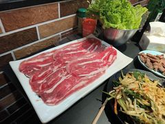 -牛味道炭火烤肉(湖前总店)