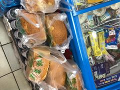 -钟楼大面包