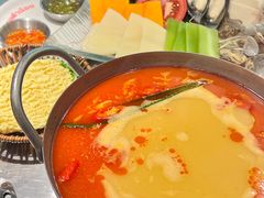 -小小集渔·泰式大排档(太古里香槟店)