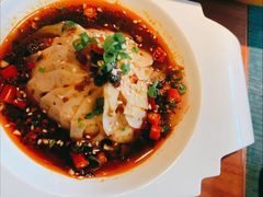 -多嘴超级肉蟹煲(杉杉国潮主题店)