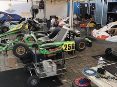 -上海国际赛车场卡丁车世界-停车场